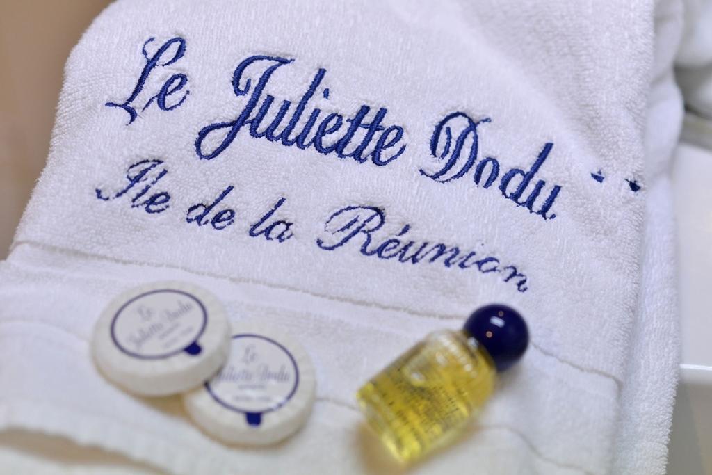 Le Juliette Dodu- Le Charme D'Un Monument Historique Hotel Saint-Denis Exterior photo